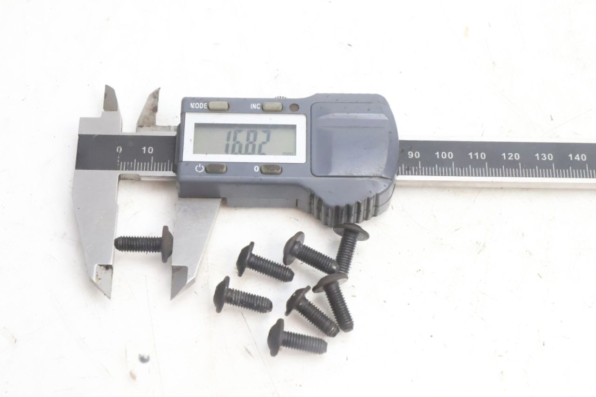 photo de BRAKE DISC BOLT PEUGEOT SATELIS 125 (2013 - 2018) - Component detail