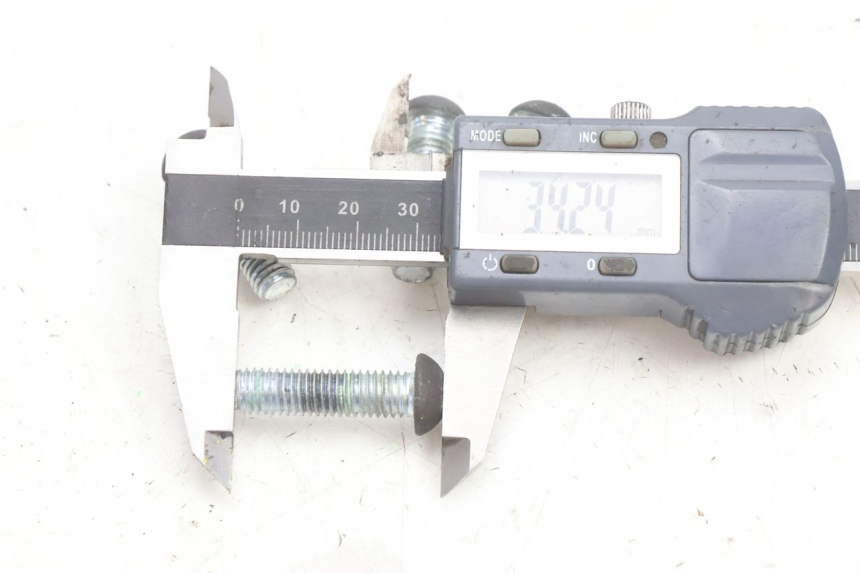 photo de BRAKE DISC BOLT PEUGEOT SATELIS 125 (2013 - 2018) - Product overview