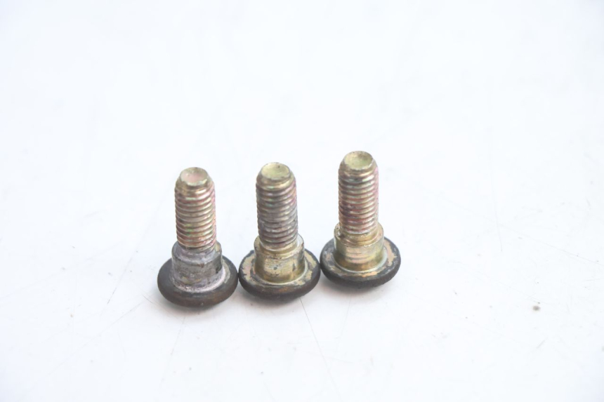 photo de BRAKE DISC BOLT DERBI SENDA 50 (2003 - 2005) - Zoom on usage condition
