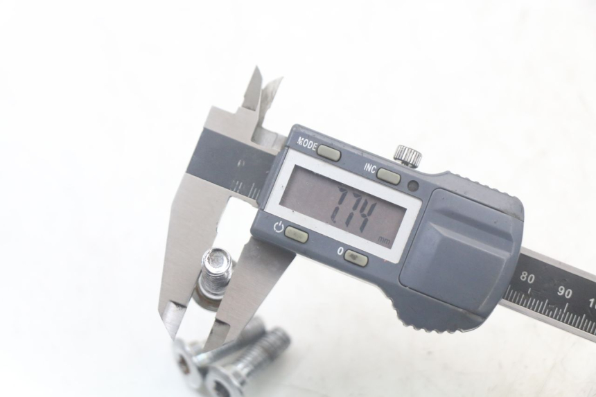 photo de BRAKE DISC BOLT DERBI SENDA SM X-TREME 50 (2006 - 2010) - Product overview