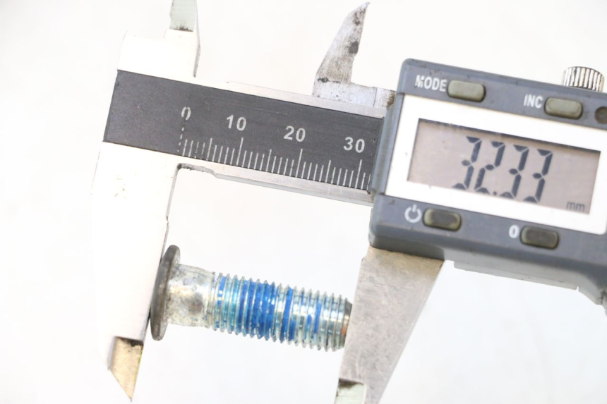 photo de BRAKE DISC BOLT YAMAHA SLIDER 50 (1999 - 2004) - Zoom on usage condition