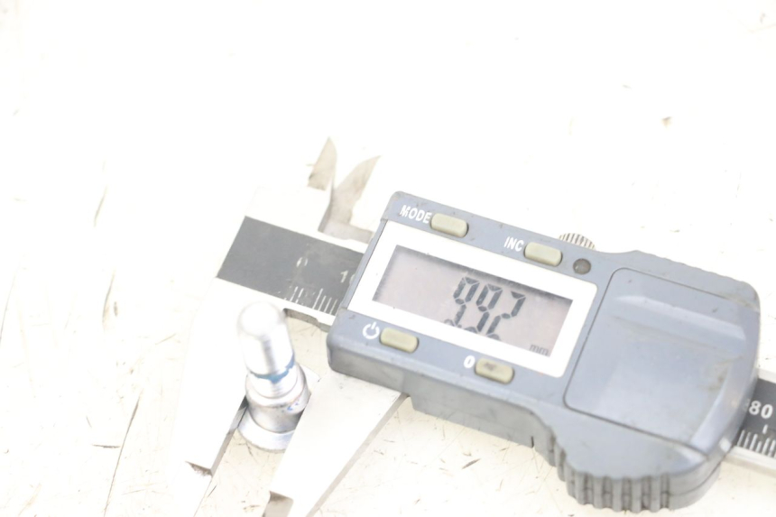 photo de BRAKE DISC BOLT TRIUMPH SPEED TRIPLE T301 900 (1994 - 1996) - Zoom on usage condition