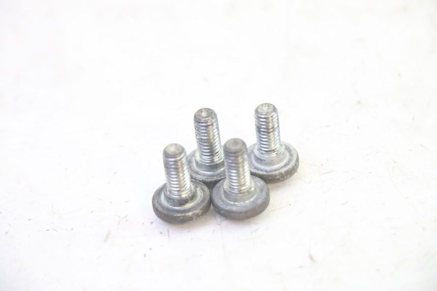 photo de BRAKE DISC BOLT YAMAHA TTR 125 (2000 - 2020) - Zoom on usage condition