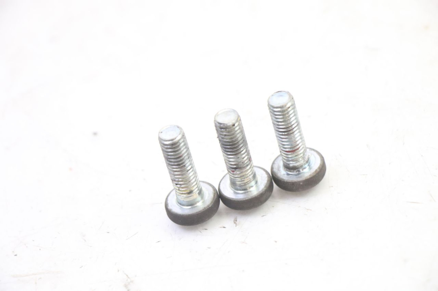 photo de BRAKE DISC BOLT MBK WAAP 125 (2008 - 2013) - Zoom on usage condition