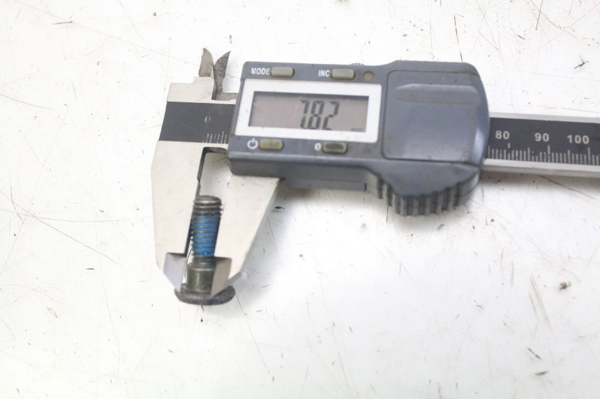 photo de BRAKE DISC BOLT KYMCO X-CITING XCITING 400 (2014 - 2018) - Alternative perspective