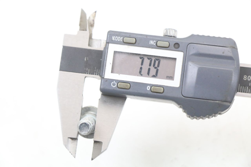 photo de BRAKE DISC BOLT HYOSUNG XRX 125 (2000 - 2008) - Technical close-up