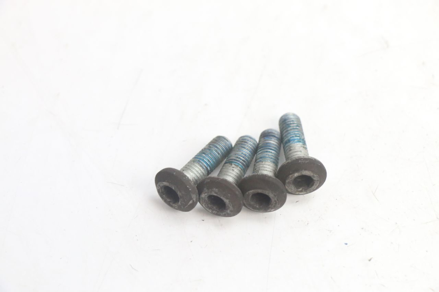 photo de BRAKE DISC BOLT YAMAHA YP MAJESTY 125 (1998 - 2001) - Component detail